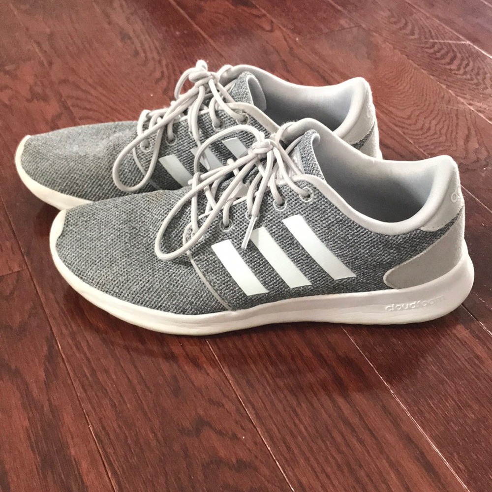 Adidas Memory Foam cloud foam size 8 women’s